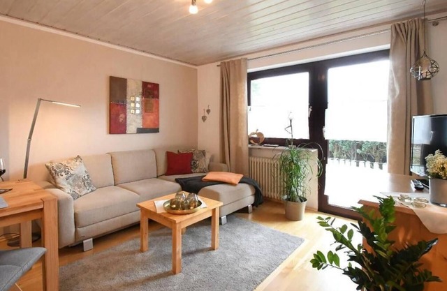 Große Ferienwohnung für 2 Personen mit eigener Terrasse
