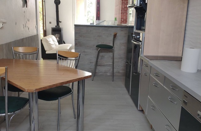 Ground floor apartment in Soulac sur Mer 2.9km from the central beach.