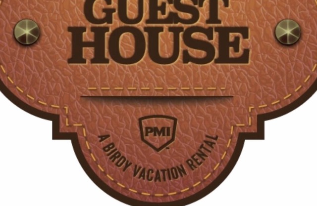 Guest House at RRR - A Birdy Vacation Rental