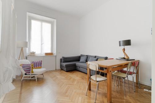 GuestHost - Ghisolfa Bright Apartment Milano