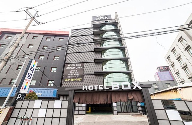 Gunsan Hotel BOX