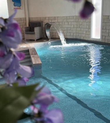 Hôtel Calme Des Pins & Spa