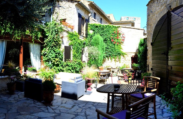 Hôtel Le Saint Laurent