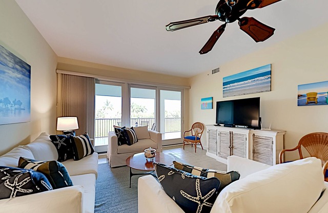 Hacienda Del Mar | Balcony & Outdoor Kitchen | Pools, Gym, Tennis & Marinas