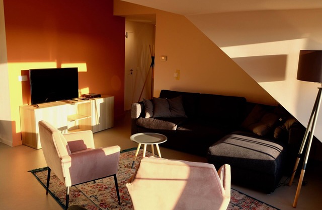 Halledet-Apartment-Superior-Private Bathroom-Garden view