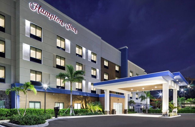 Hampton Inn Fort Myers Downtown