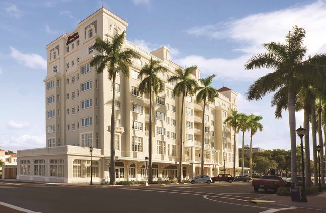 Hampton Inn & Suites Bradenton Downtown Historic District