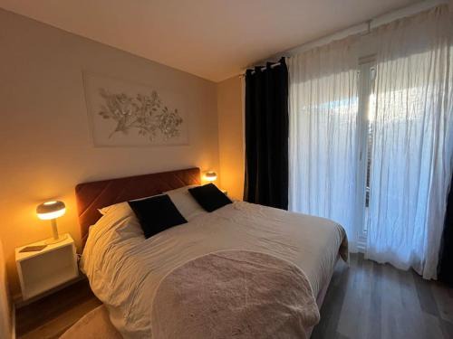 Hana Home Guyancourt 4 personnes résidence calme business&family