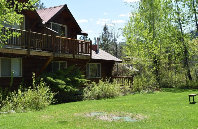 Happy Cabin: One Bedroom at Wolfridge Resort
