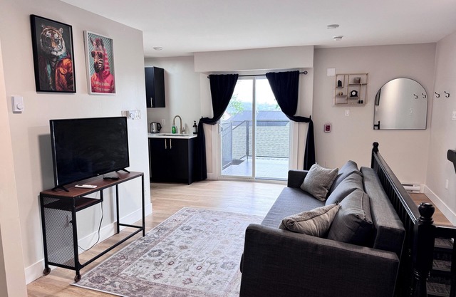 Harbour View Penthouse Suite