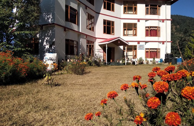 Hassan Valley Retreat near Shimla Forest Sanctuary
