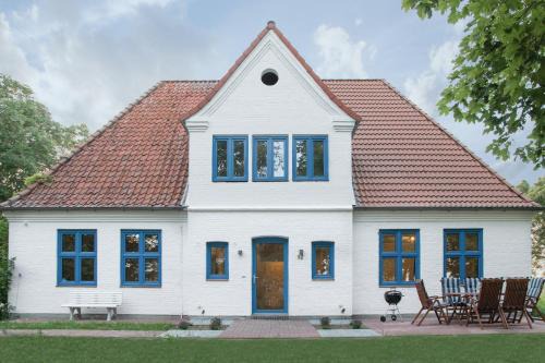 Haus 12