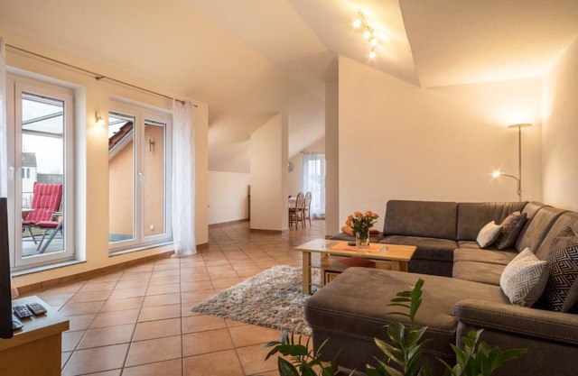 Haus Sonnenseite Wohnung Pfänder
