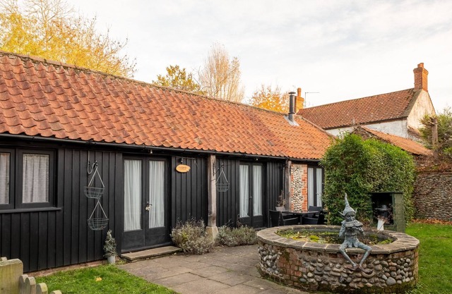 Hawthorne Cottage, Roughton, Norfolk