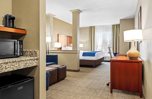Heartland Inn and Suites