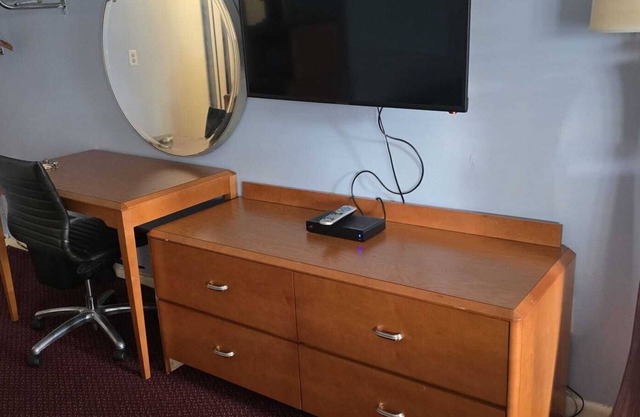 Heidelberg Motel by Capital O Bridgeport Frankenmuth MI Dixie HWY