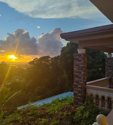 Henz and Sia Tourist residence