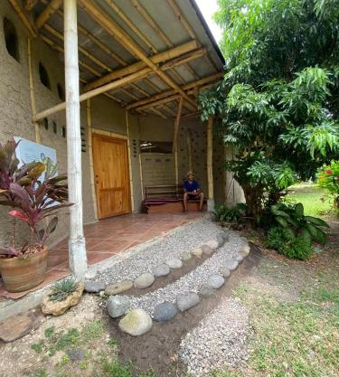 Hermosa Casa Bambú