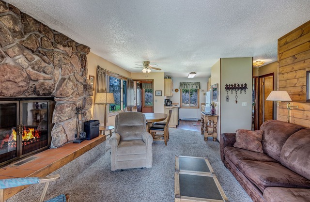 Hideaway - Cozy cabin in the great outdoors