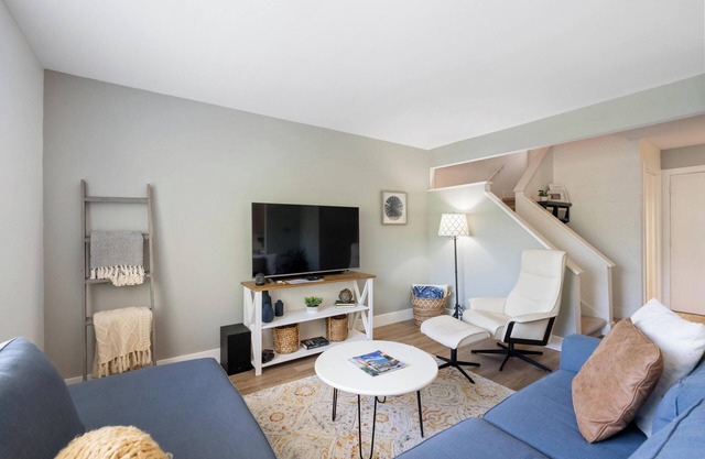 Hideaway Valley #3: 3 BR, 2.5 BA Condominium in Harbor Springs, Sleeps 6