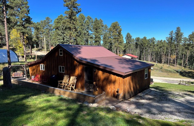 High Country Cabin and Bunk House Great for Multiple Families!