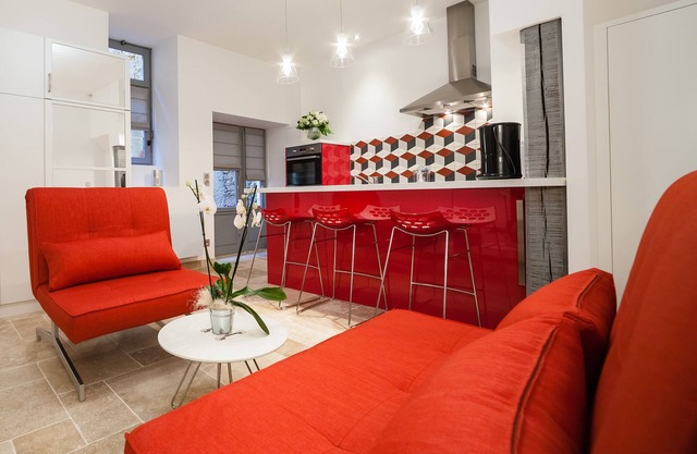 High standing apartment in the heart of the medieval city of Sarlat