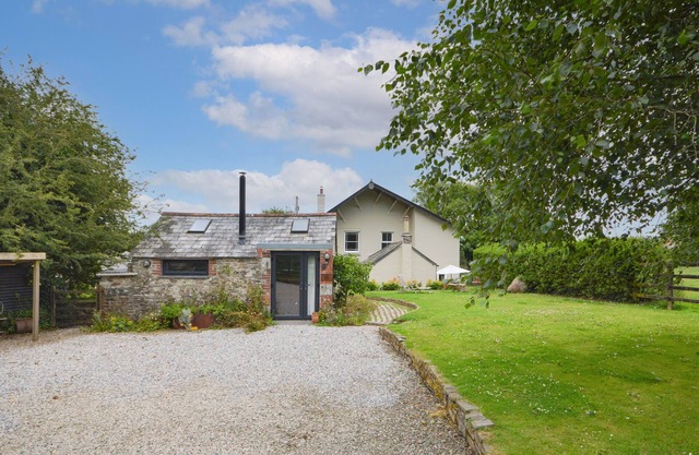 Higher Treliver Farmhouse & Piggery