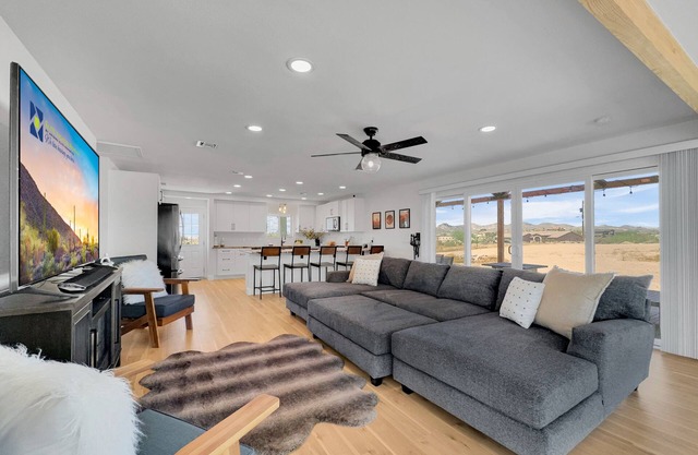 Hikes in steps! Apache Junction Hideout! Discount!