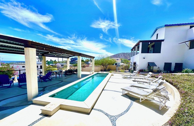Hillside Seaview Oasis #2 w/Heated Pool, 10 Minute Walk to Beach