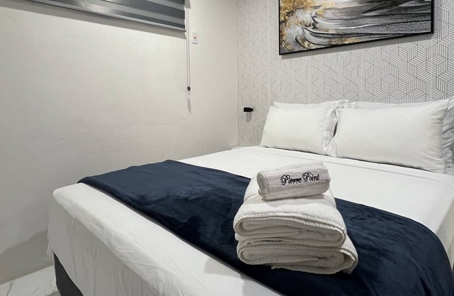 Hilltop Retreat with Breathtaking Views