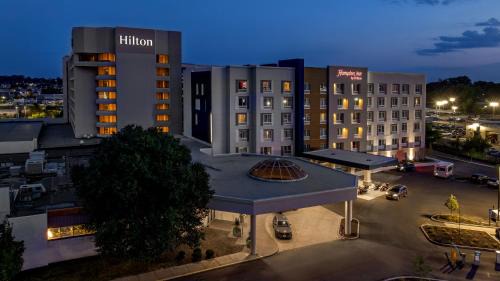 Hilton St. Louis Airport