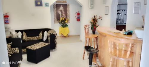 His Glory Guesthouse