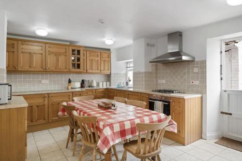 Historic Cottage & Garden nr Quantock Hills