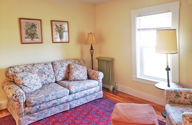 Historic downtown apartment. Unscented products and sustainability practices.