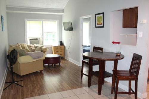 Historic Hill Apt1
