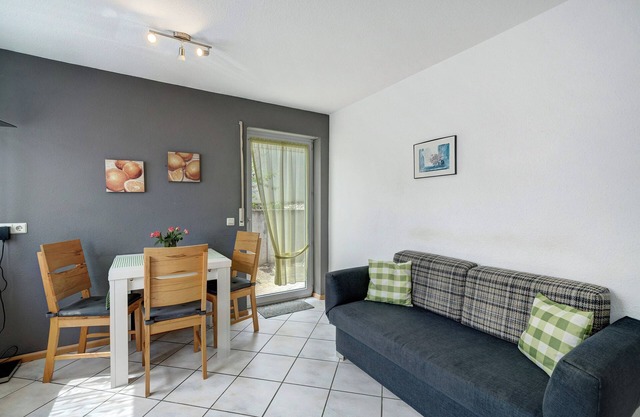Holiday Apartment '2' with Private Terrace and Wi-Fi