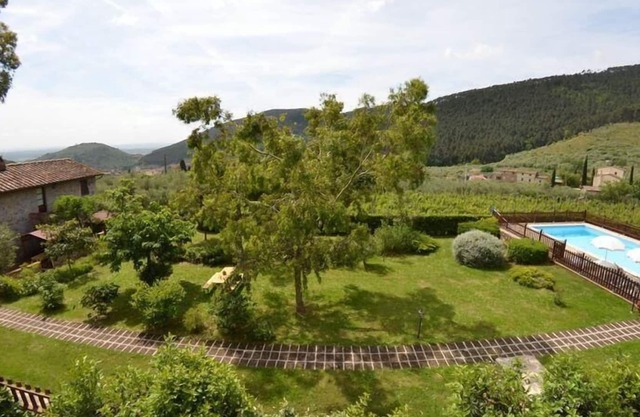 Holiday apartment Buti for 1 - 6 persons with 3 bedrooms - Holiday apartment