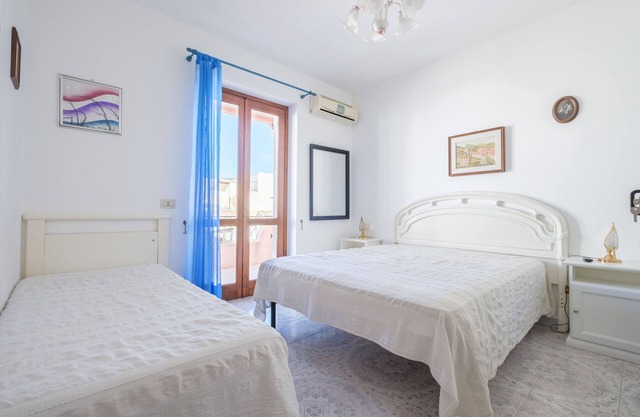Holiday Apartment "Case Vacanza Armando Bilo Vulcano" near Beach with Balcony & Wi-Fi