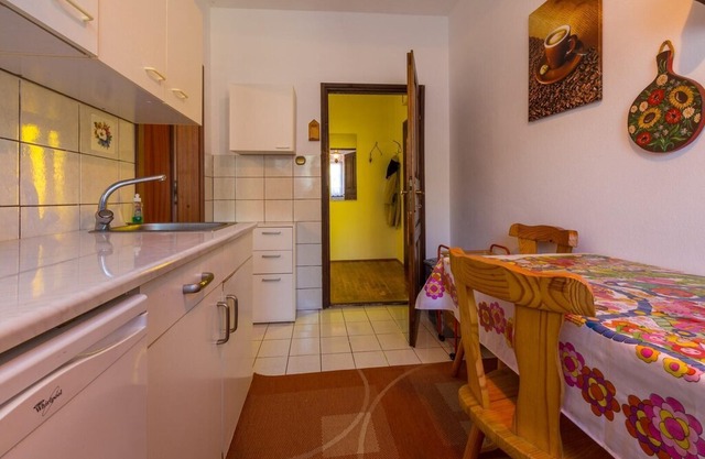 Holiday apartment Dramalj for 2 - 4 persons with 2 bedrooms - Holiday apartment