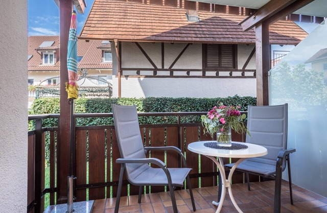 Holiday Apartment “EG3” in “Heinemann Guest House” Directly directly on Lake Constance