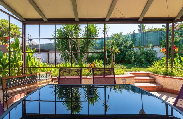 Holiday Apartment 'Mezza Trinacria' with Garden & Terraces