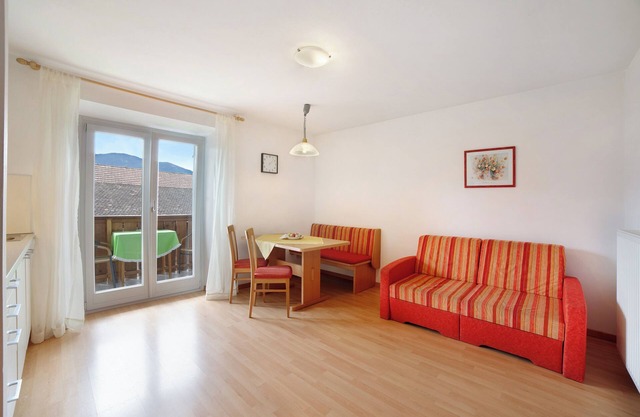 Holiday Apartment "Mosttragerhof 2" with Mountain View, Shared Pool & Wi-Fi