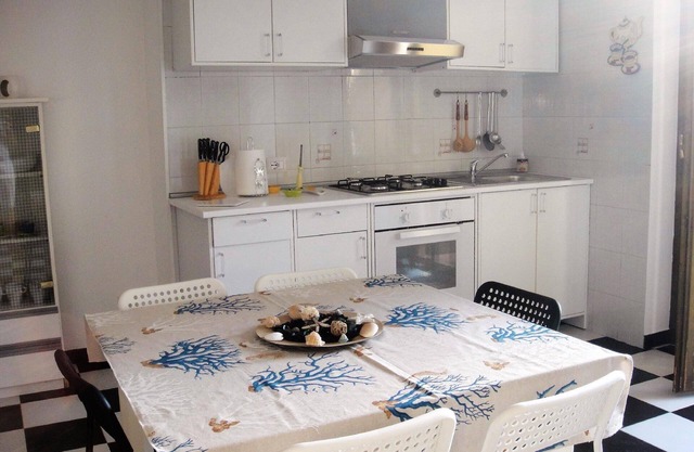 Holiday apartment Pizzo for 1 - 5 persons with 2 bedrooms - Holiday apartment in one or multi-family