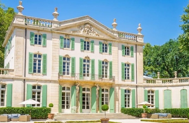 Holiday chateau for rent,French chateau rental, Rental in Provence France, French chateau rental