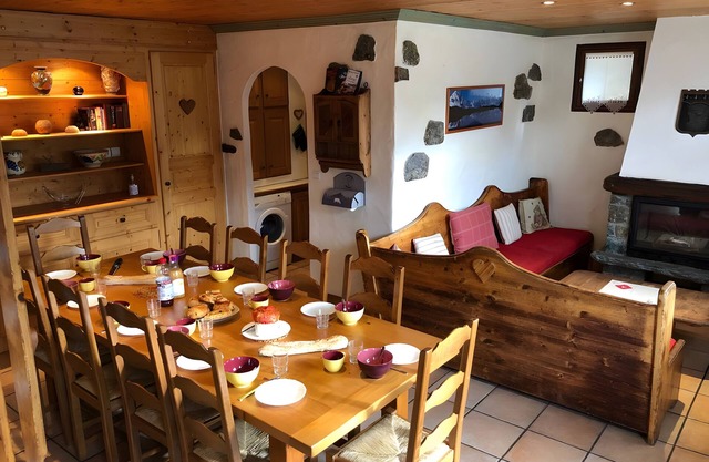 Holiday Home 'Juliette' with Private Garden, Balcony and Wi-Fi