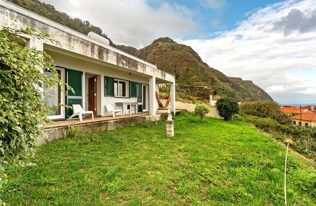 Holiday Home 'Blissful Haven - Soulful Stays' with Sea View, Private Terrace and Wi-Fi