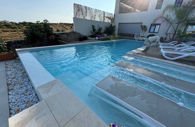 Holiday Home 'Casa Del Olivo Lucio En Alomartes' with Mountain View