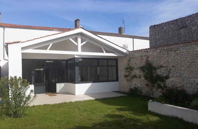 Holiday home La Brée les Bains for 11 people