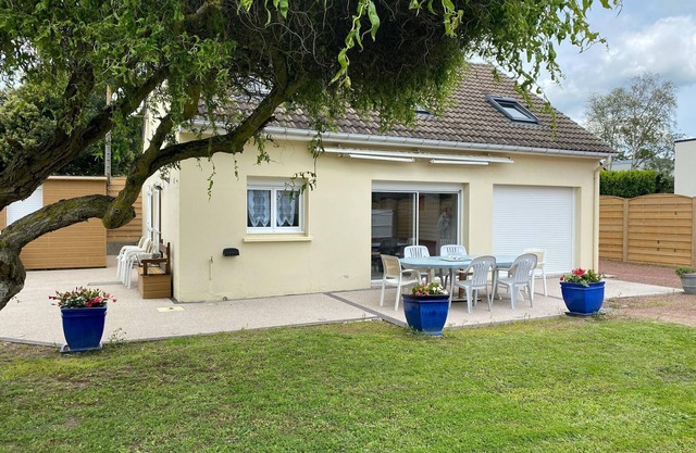 Holiday Home in Kairon near the Beach