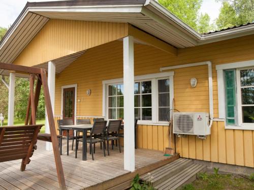 Holiday Home Keltalilja by Interhome